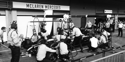 Mercedes Pit Stop