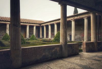 Pompeii House Of Ceii