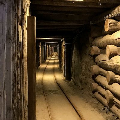 Wieliczka Salt Mine 2