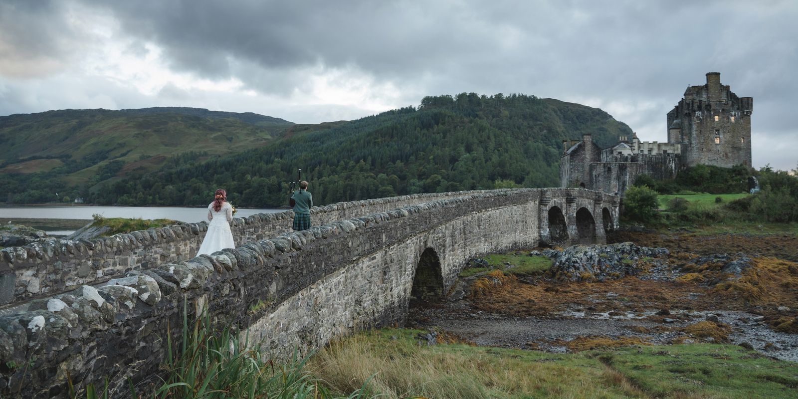 rachel-being-piped-across-eilean-donan-bridge