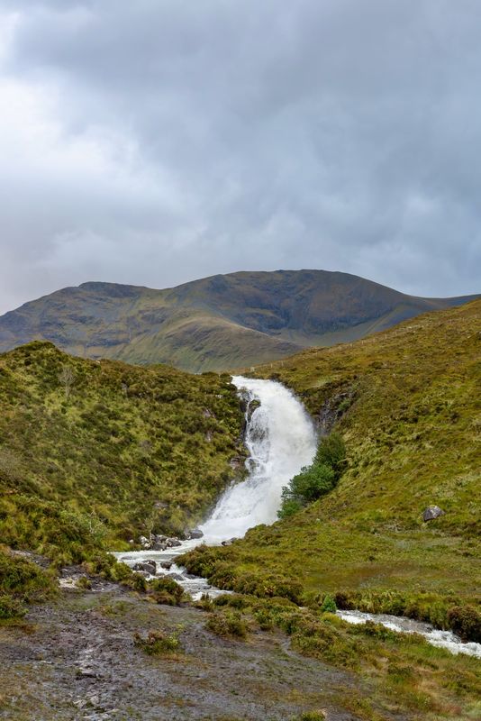 Eas a' Bhradain Waterfall